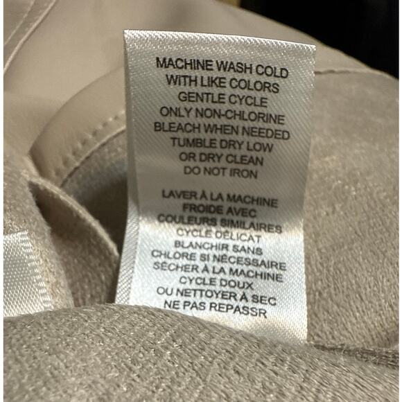 Tahari Faux Leather Jacket Taupe Beige Women’s Medium NWT Silver Buttons - Picture 1 of 16
